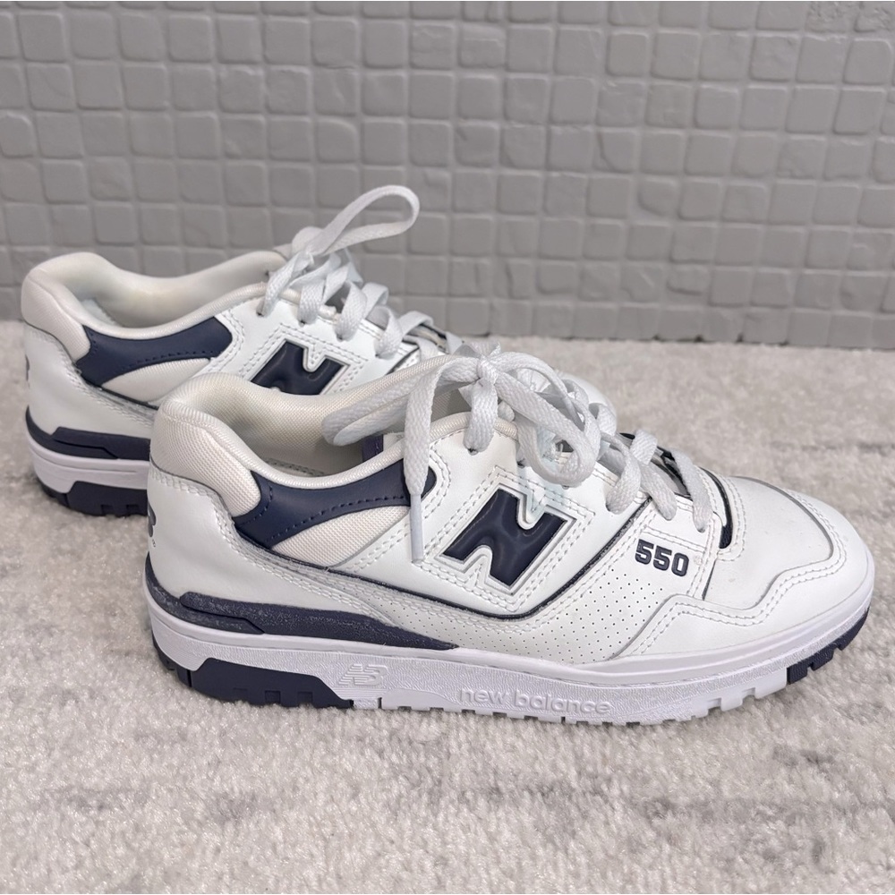 New Balance 550